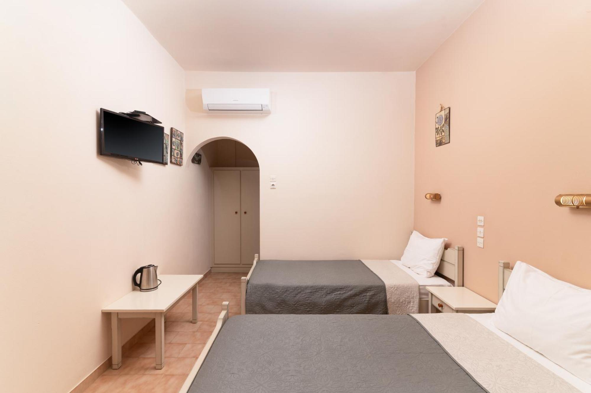 Filia Rooms Matala  Exterior photo